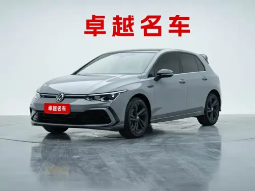 Volkswagen Golf, 2022