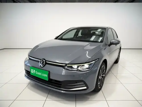 Volkswagen Golf, 2021