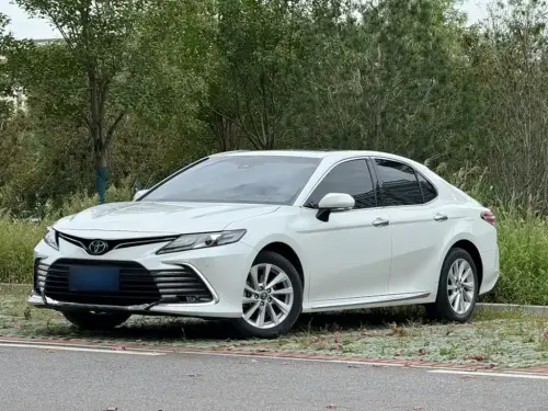 Toyota Camry, 2023