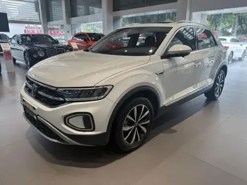Volkswagen T-Roc, 2023