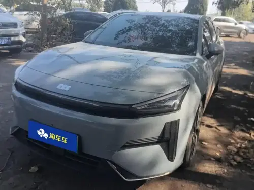 Geely Galaxy L6, 2023