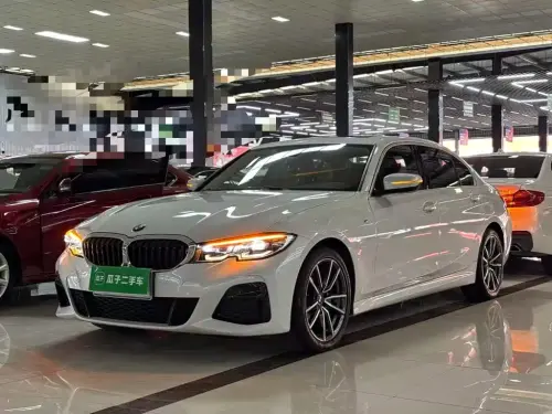 BMW 3-Series, 2020