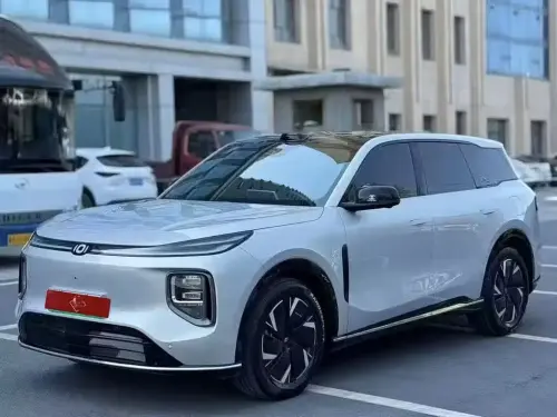 Changan Q07, 2025