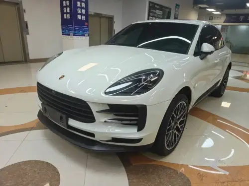 Porsche Macan, 2020