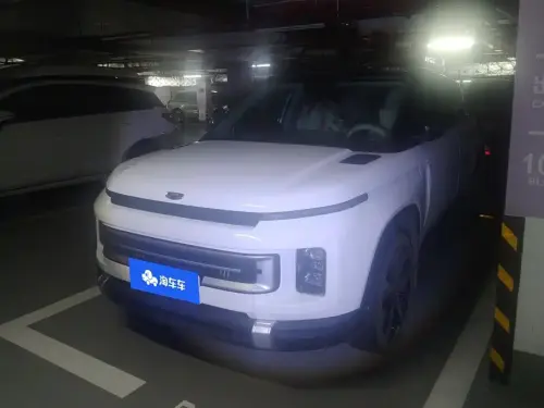 Geely ICON, 2022