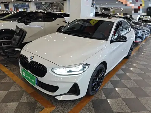 BMW 1-Series, 2023