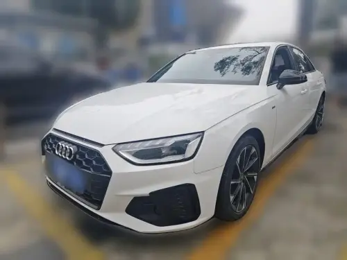 Audi A4, 2023