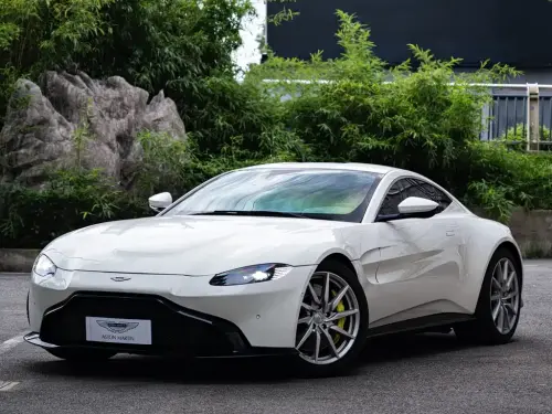 Aston Martin V8 Vantage, 2019