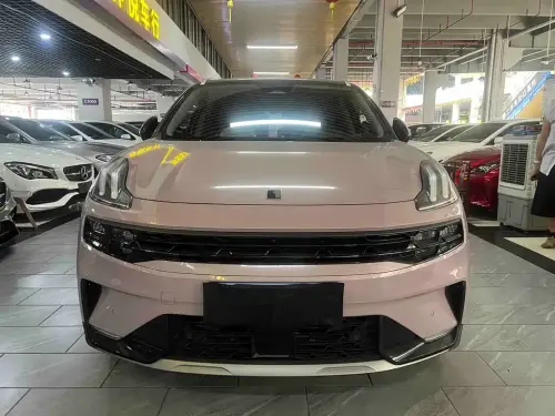 Lynk & Co 06, 2022