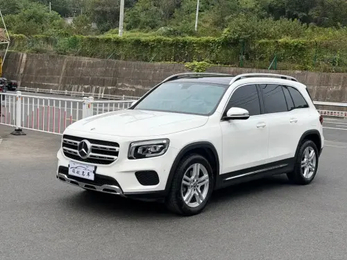 Mercedes-Benz GLB-Class, 2023