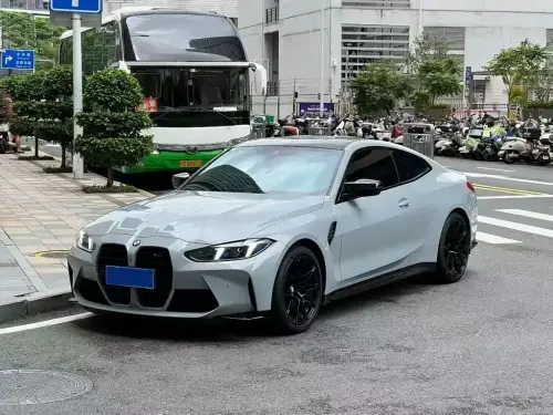 BMW 4-Series M, 2024