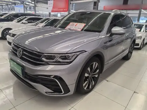 Volkswagen Tiguan, 2022