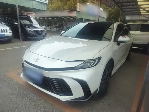 Toyota Camry, 2024