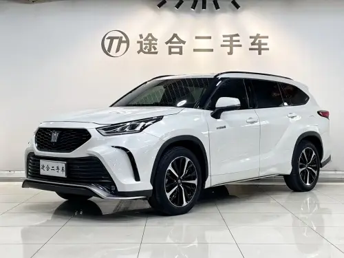 Toyota Crown Kluger, 2023