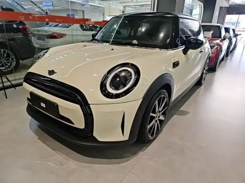 Mini MINI, 2023