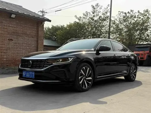 Volkswagen Passat, 2024