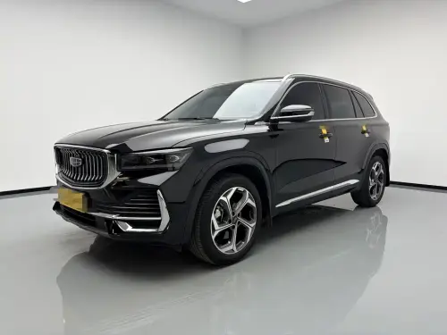 Geely Xingyue L, 2025
