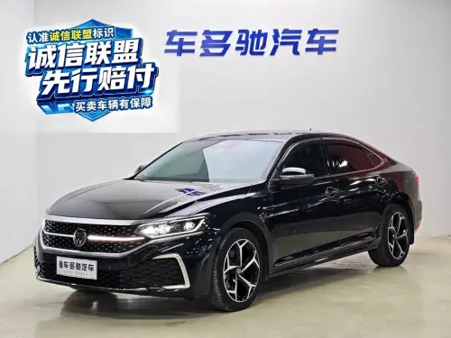 Volkswagen Passat, 2023