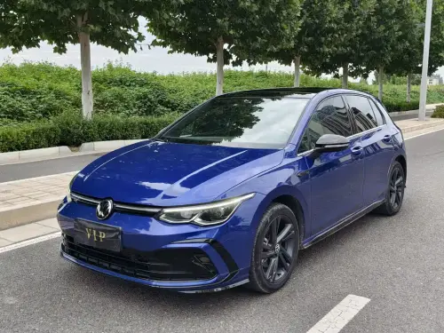 Volkswagen Golf, 2021
