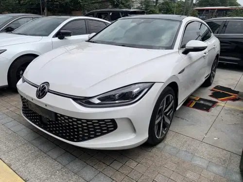 Volkswagen Lamando, 2023