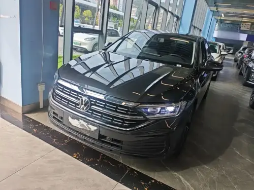 Volkswagen Sagitar, 2025