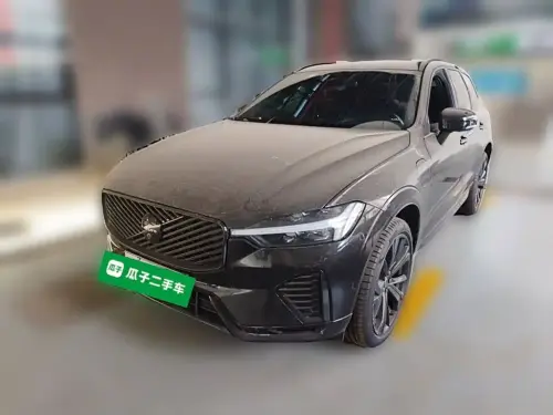 Volvo XC60, 2025