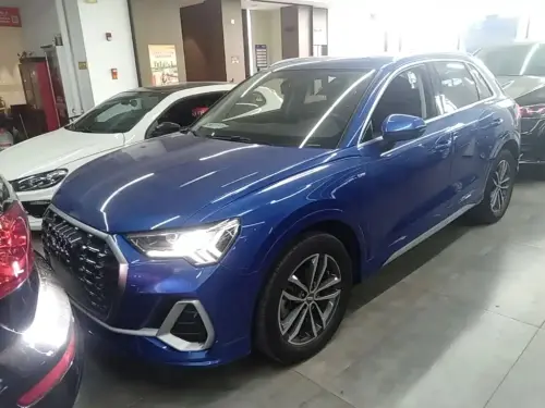Audi Q3, 2021