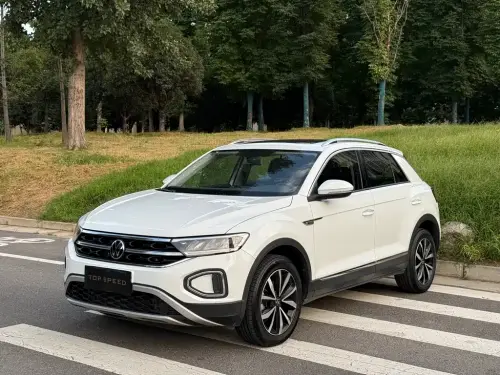 Volkswagen T-Roc, 2024