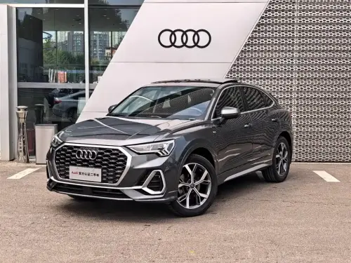 Audi Q3 Sportback, 2020