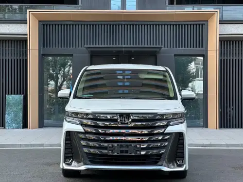 Toyota Vellfire, 2023