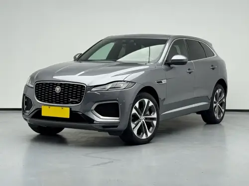 Jaguar F-PACE, 2022