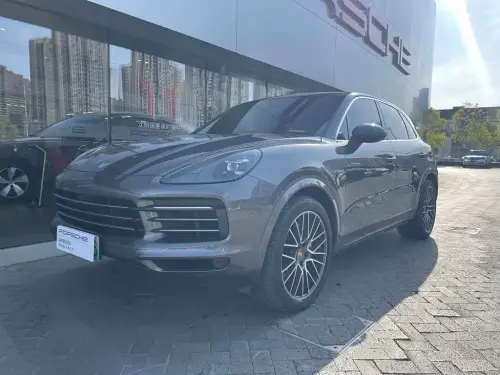 Porsche Cayenne, 2022