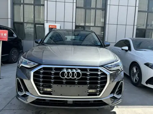 Audi Q3, 2023