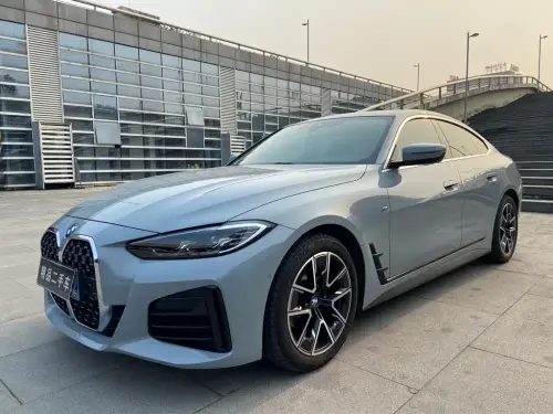 BMW 4-Series, 2022