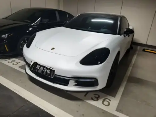 Porsche Panamera, 2020