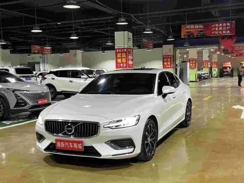 Volvo S60, 2021