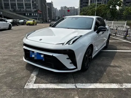 Lynk & Co 03, 2025