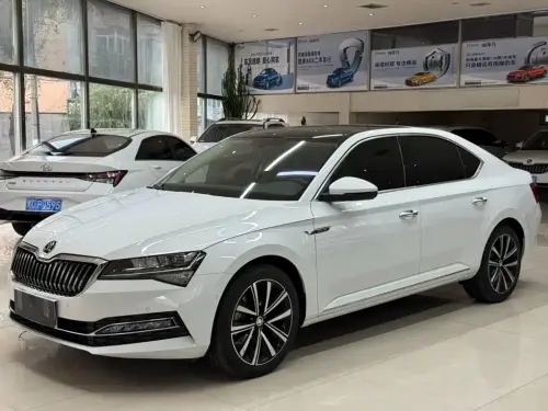 Skoda Superb, 2024