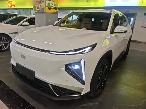Geely L7, 2025