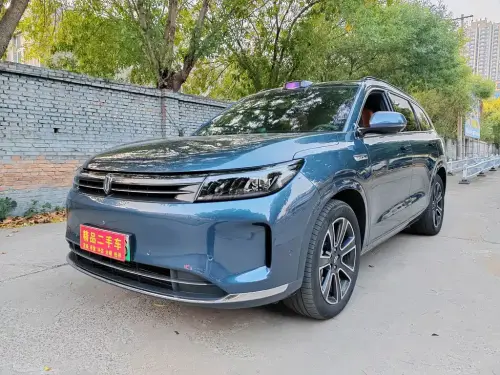 AITO M7, 2024