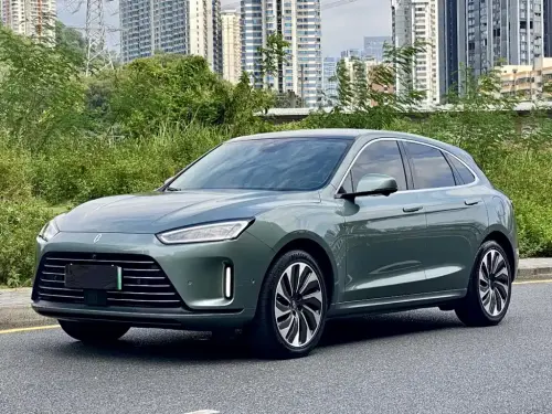 AITO M5, 2022