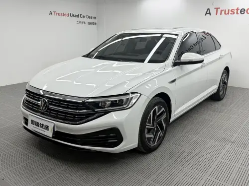 Volkswagen Sagitar, 2022
