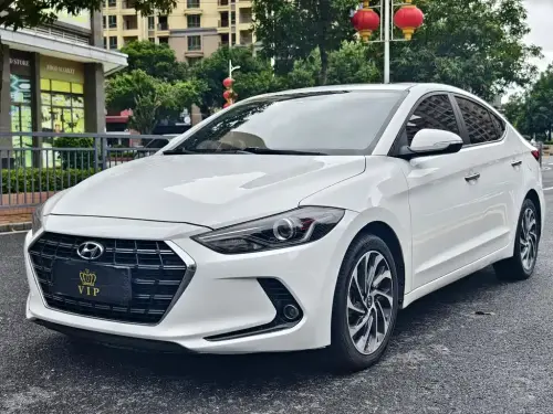Hyundai Elantra, 2020