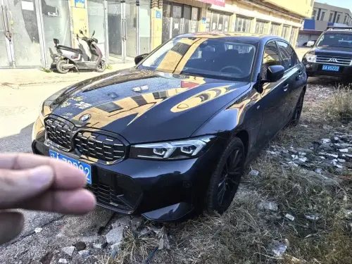 BMW 3-Series, 2023