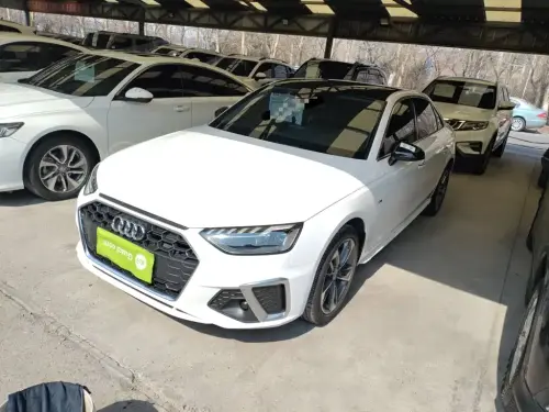 Audi A4, 2023