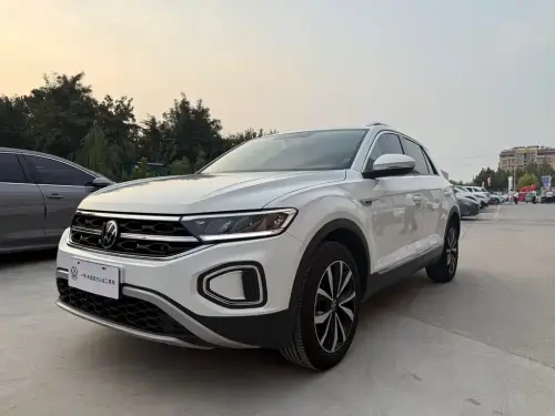 Volkswagen T-Roc, 2024