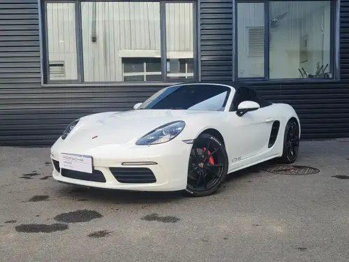 Porsche 718, 2022