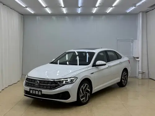 Volkswagen Sagitar, 2023