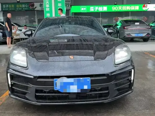 Porsche Panamera, 2025