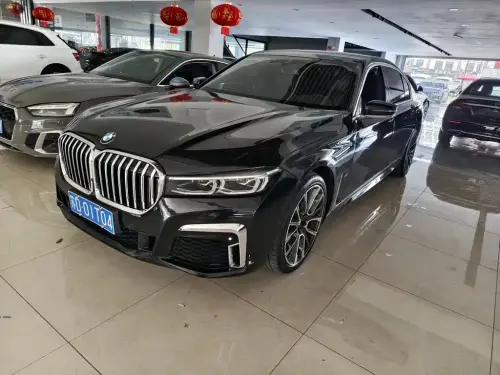 BMW 7-Series, 2021